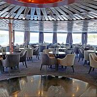 Панорамный бар на теплоходе «Антон Чехов»